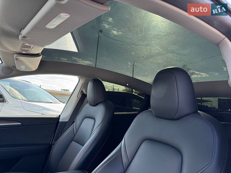 Внедорожник / Кроссовер Tesla Model Y 2023 в Ивано-Франковске