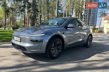 Внедорожник / Кроссовер Tesla Model Y 2025 в Харькове