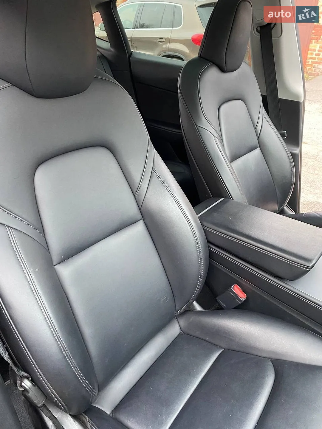 2022 Tesla Model Y - мініатюра 4