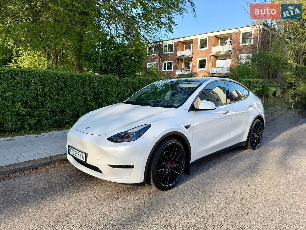 2023 Tesla Model Y - мініатюра 11