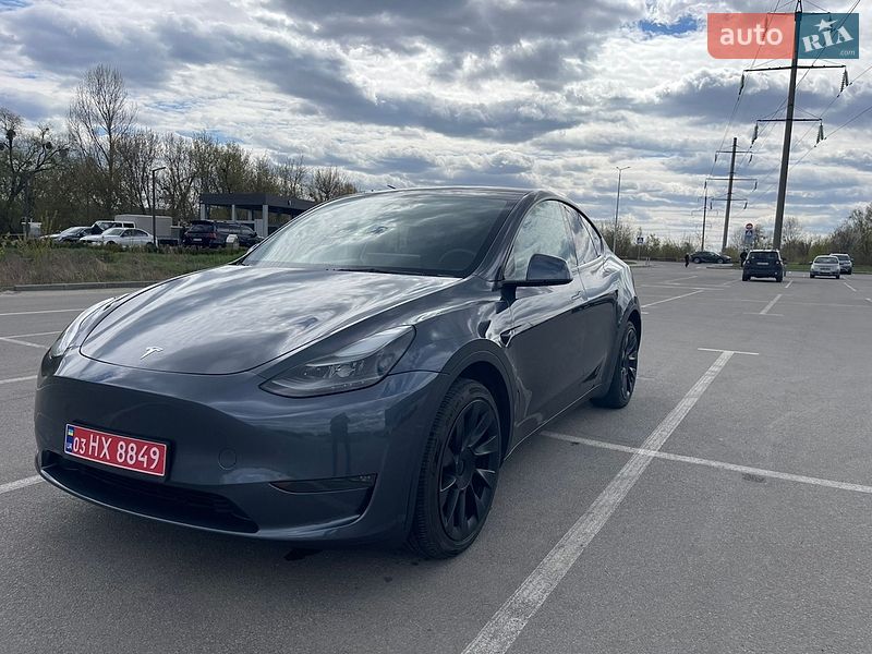 Позашляховик / Кросовер Tesla Model Y 2023 в Ірпені