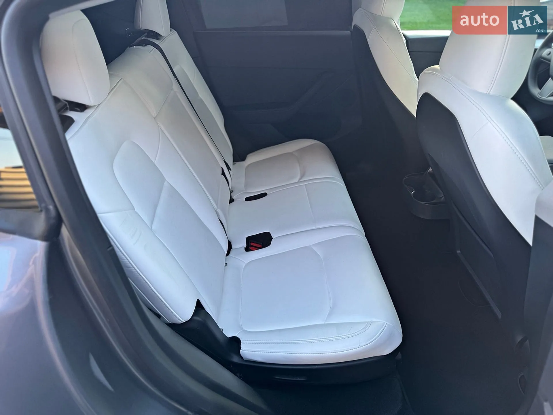 2024 Tesla Model Y - мініатюра 49