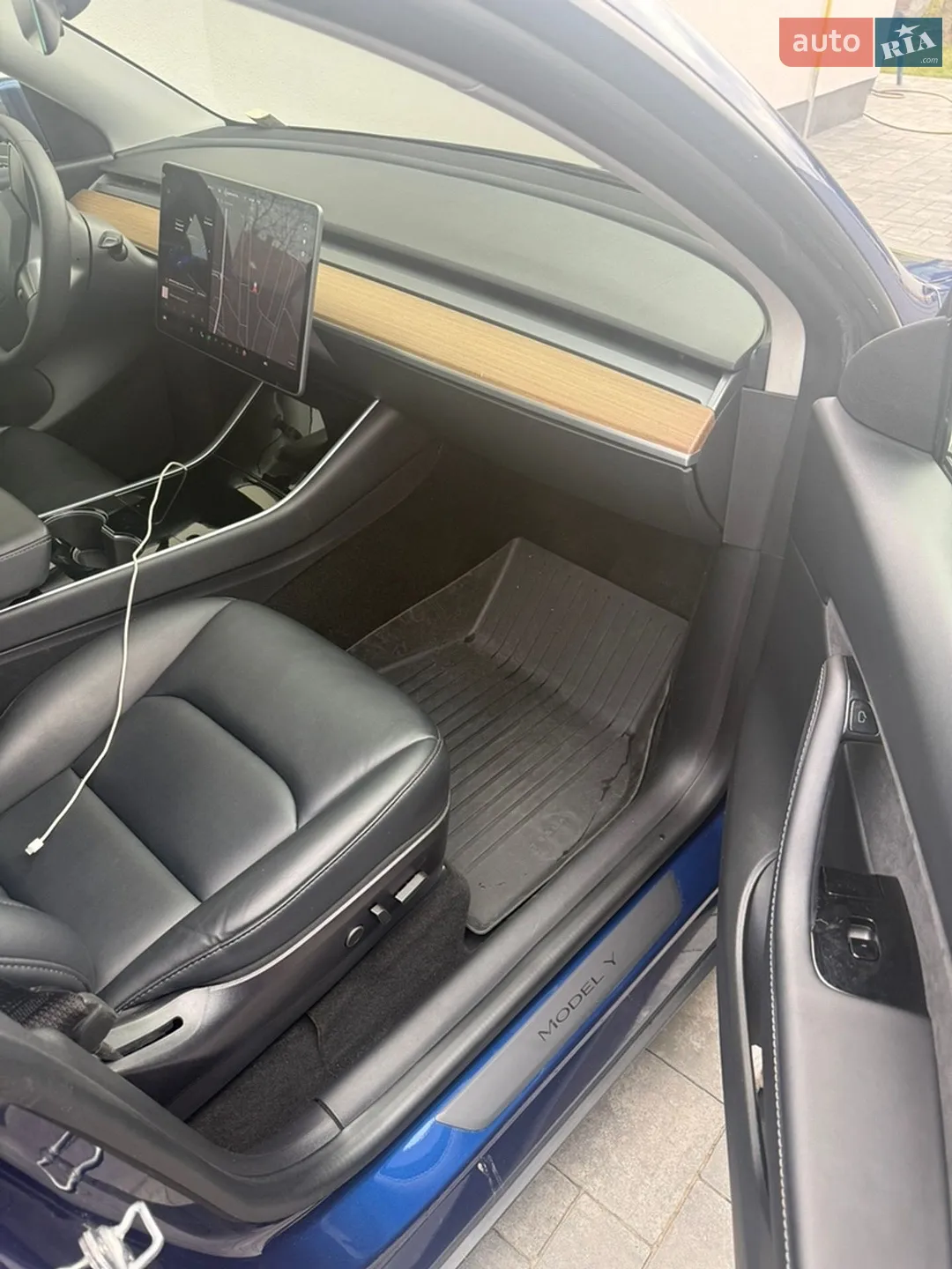 2020 Tesla Model Y - мініатюра 7