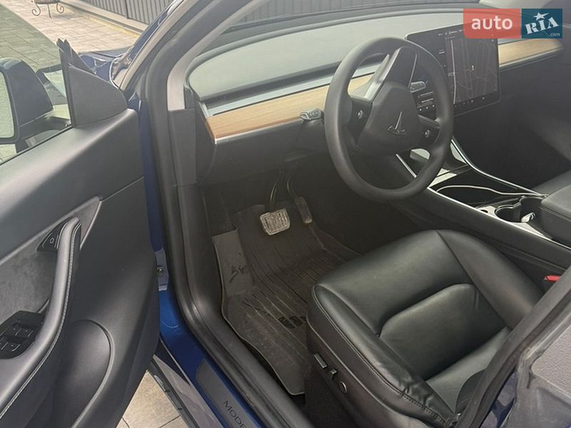 Внедорожник / Кроссовер Tesla Model Y 2020 в Городке