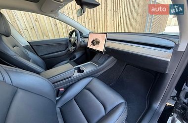 Позашляховик / Кросовер Tesla Model Y 2022 в Львові