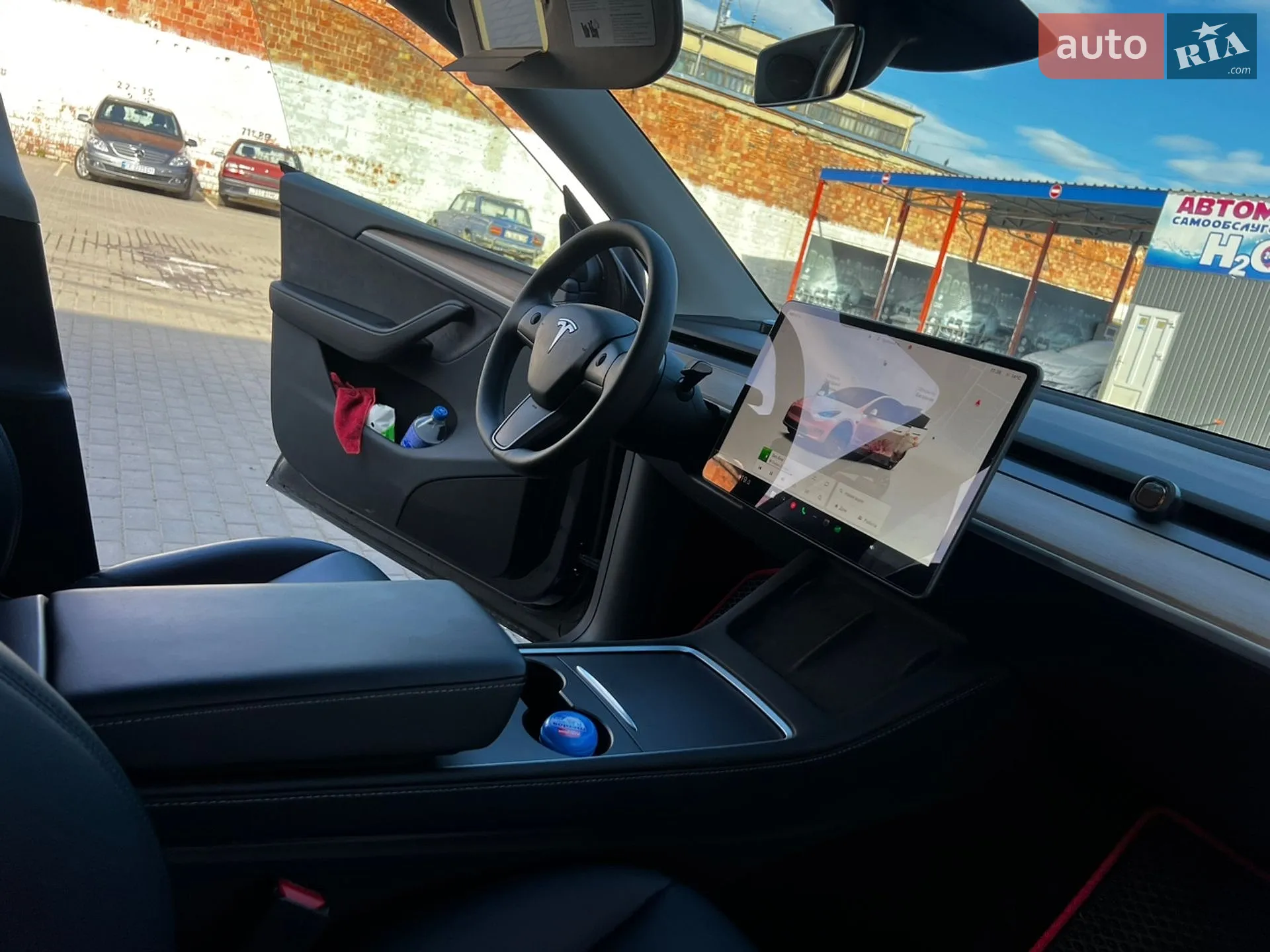 2024 Tesla Model Y - мініатюра 17