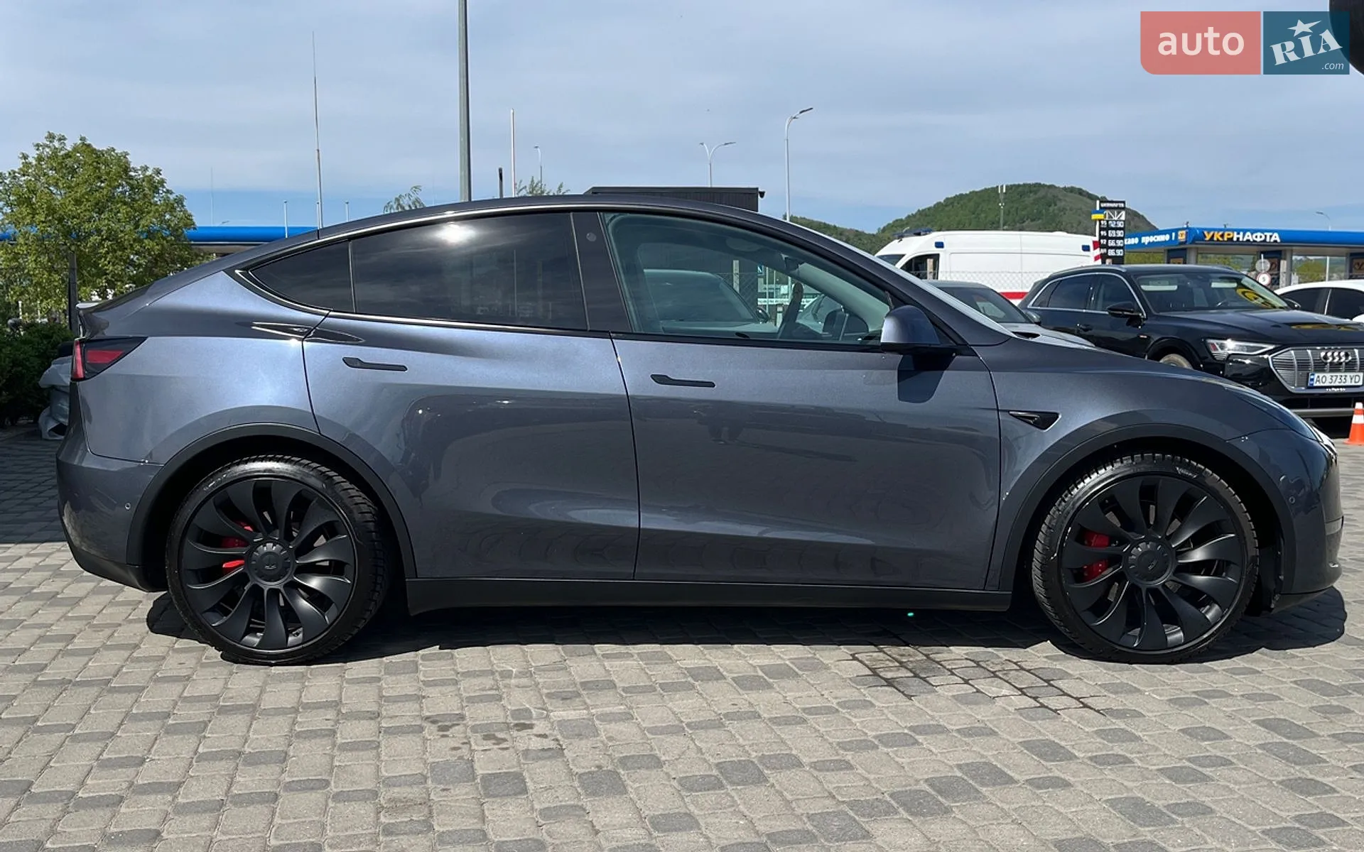 2021 Tesla Model Y - мініатюра 8