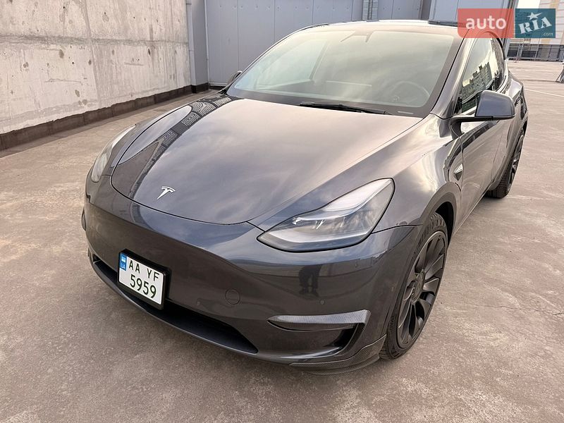 Tesla Model Y 2022