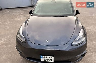 Внедорожник / Кроссовер Tesla Model Y 2022 в Киеве