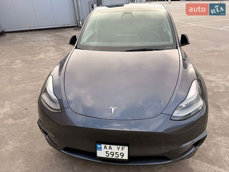 Внедорожник / Кроссовер Tesla Model Y 2022 в Киеве