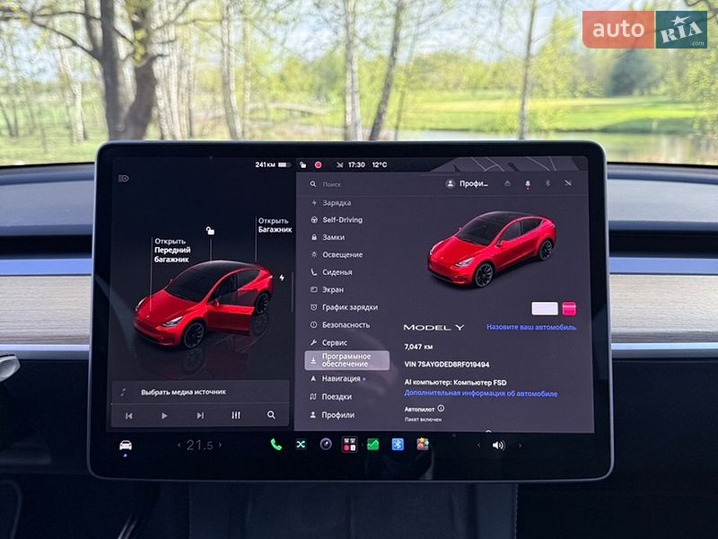 Позашляховик / Кросовер Tesla Model Y 2024 в Києві