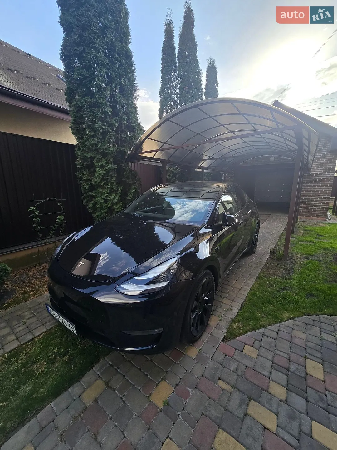 2021 Tesla Model Y - мініатюра 4