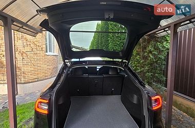 Внедорожник / Кроссовер Tesla Model Y 2021 в Киеве