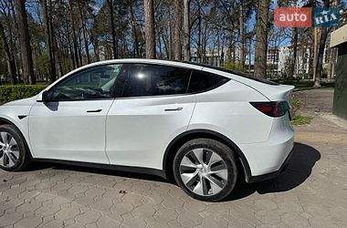 Внедорожник / Кроссовер Tesla Model Y 2023 в Киеве