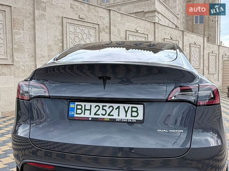 Внедорожник / Кроссовер Tesla Model Y 2023 в Одессе