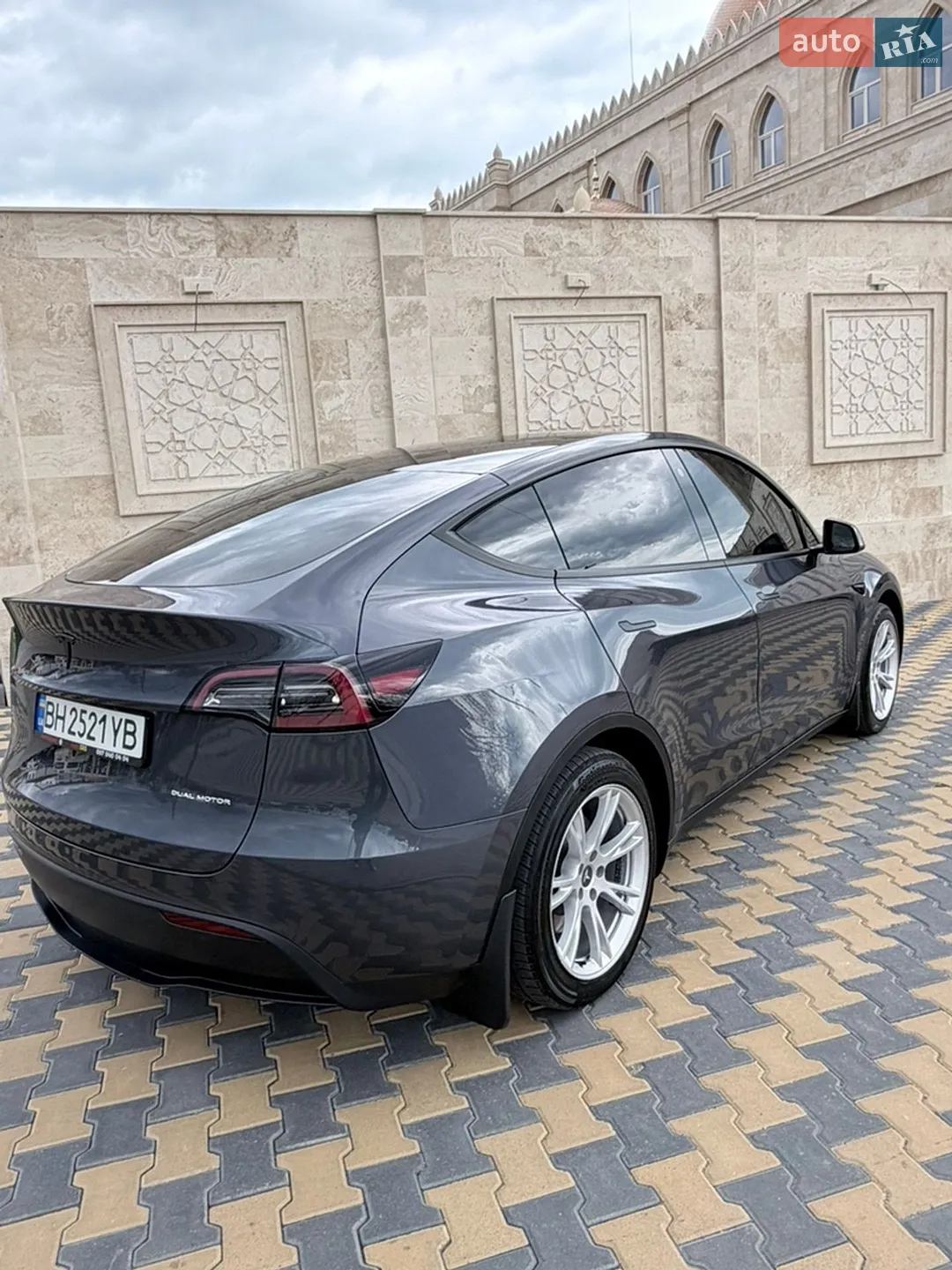 2023 Tesla Model Y - мініатюра 12