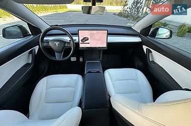 Внедорожник / Кроссовер Tesla Model Y 2021 в Луцке