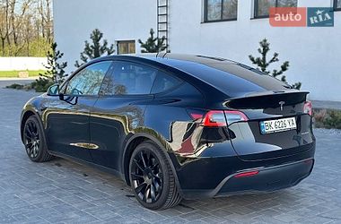 Внедорожник / Кроссовер Tesla Model Y 2021 в Луцке