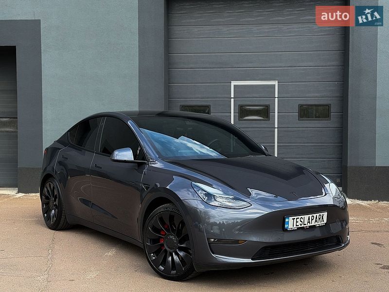 Tesla Model Y 2022