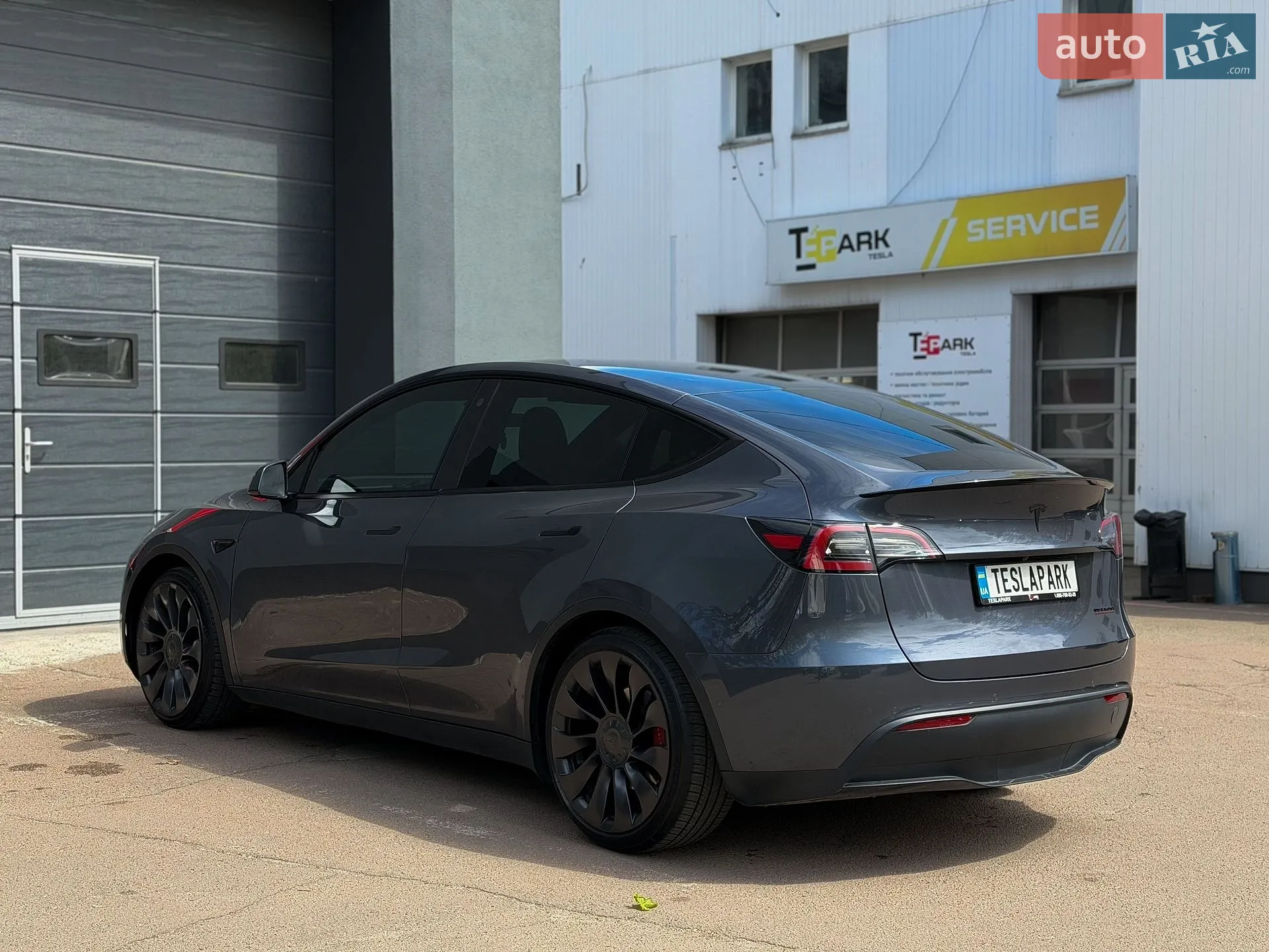 2022 Tesla Model Y - мініатюра 8