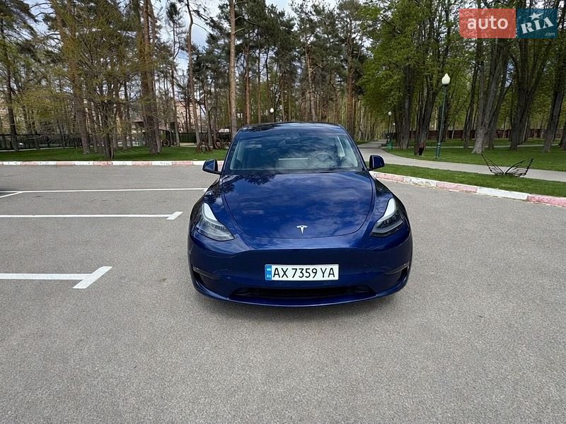Внедорожник / Кроссовер Tesla Model Y 2023 в Харькове