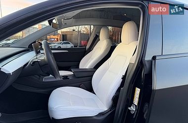 Позашляховик / Кросовер Tesla Model Y 2022 в Києві