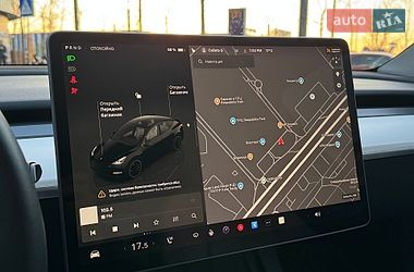 Позашляховик / Кросовер Tesla Model Y 2022 в Києві
