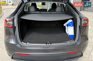 Внедорожник / Кроссовер Tesla Model Y 2024 в Киеве