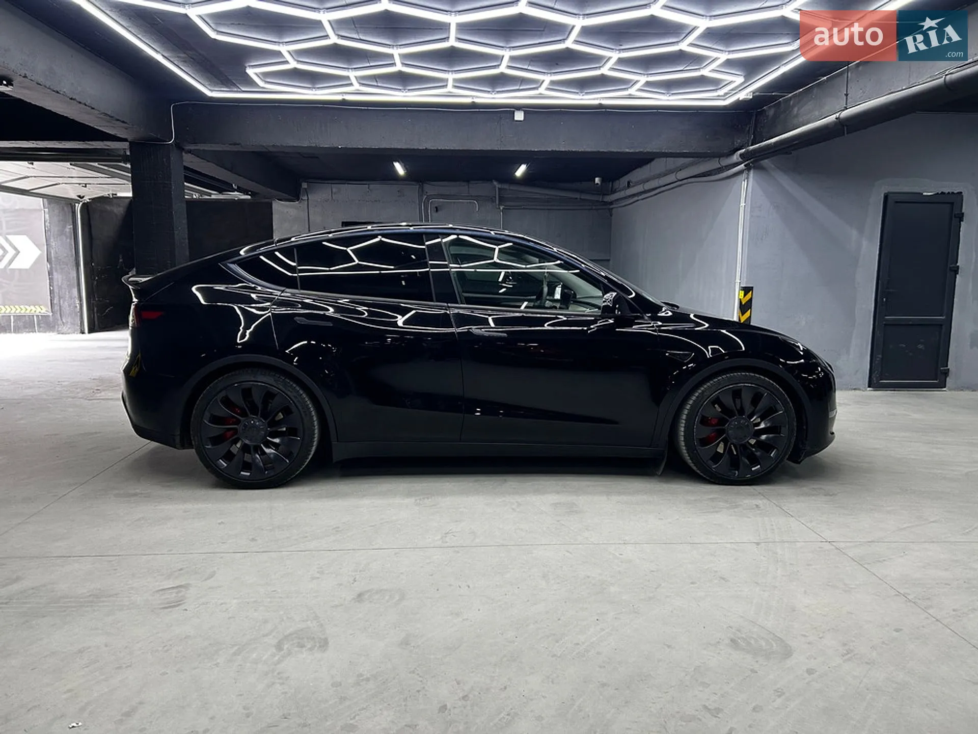 2023 Tesla Model Y - мініатюра 10