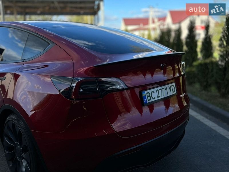 Внедорожник / Кроссовер Tesla Model Y 2024 в Самборе