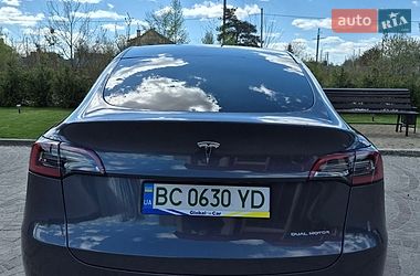 Внедорожник / Кроссовер Tesla Model Y 2023 в Львове