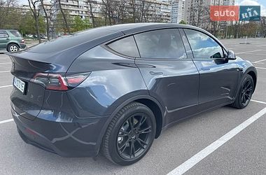 Позашляховик / Кросовер Tesla Model Y 2024 в Києві