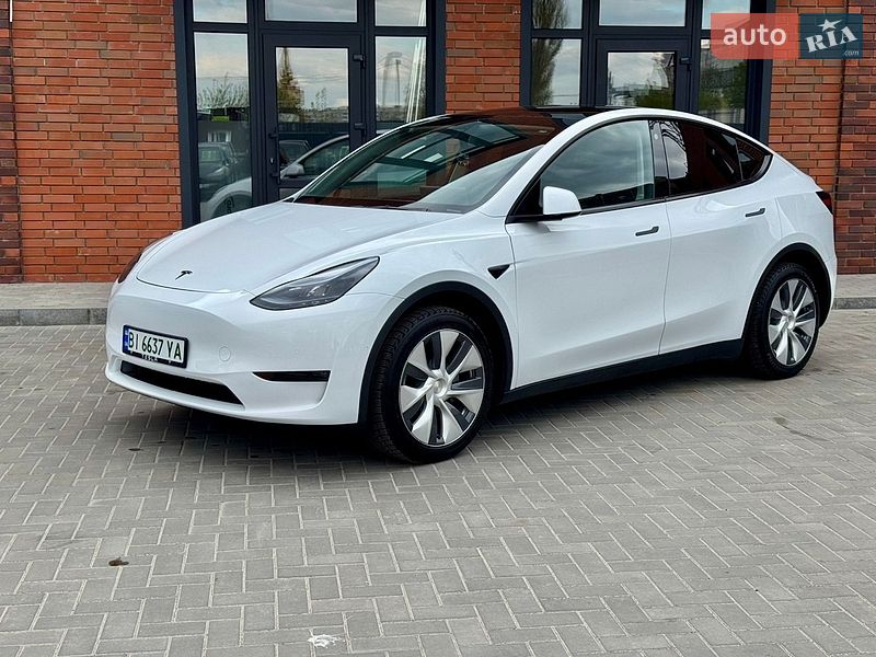 Внедорожник / Кроссовер Tesla Model Y 2021 в Кременчуге