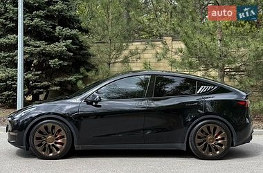 Внедорожник / Кроссовер Tesla Model Y 2023 в Днепре