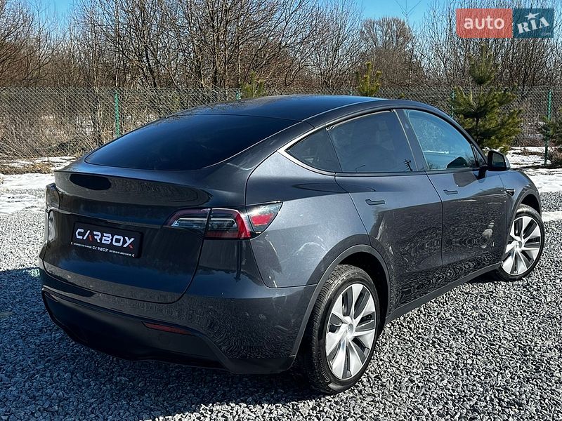 Внедорожник / Кроссовер Tesla Model Y 2024 в Львове