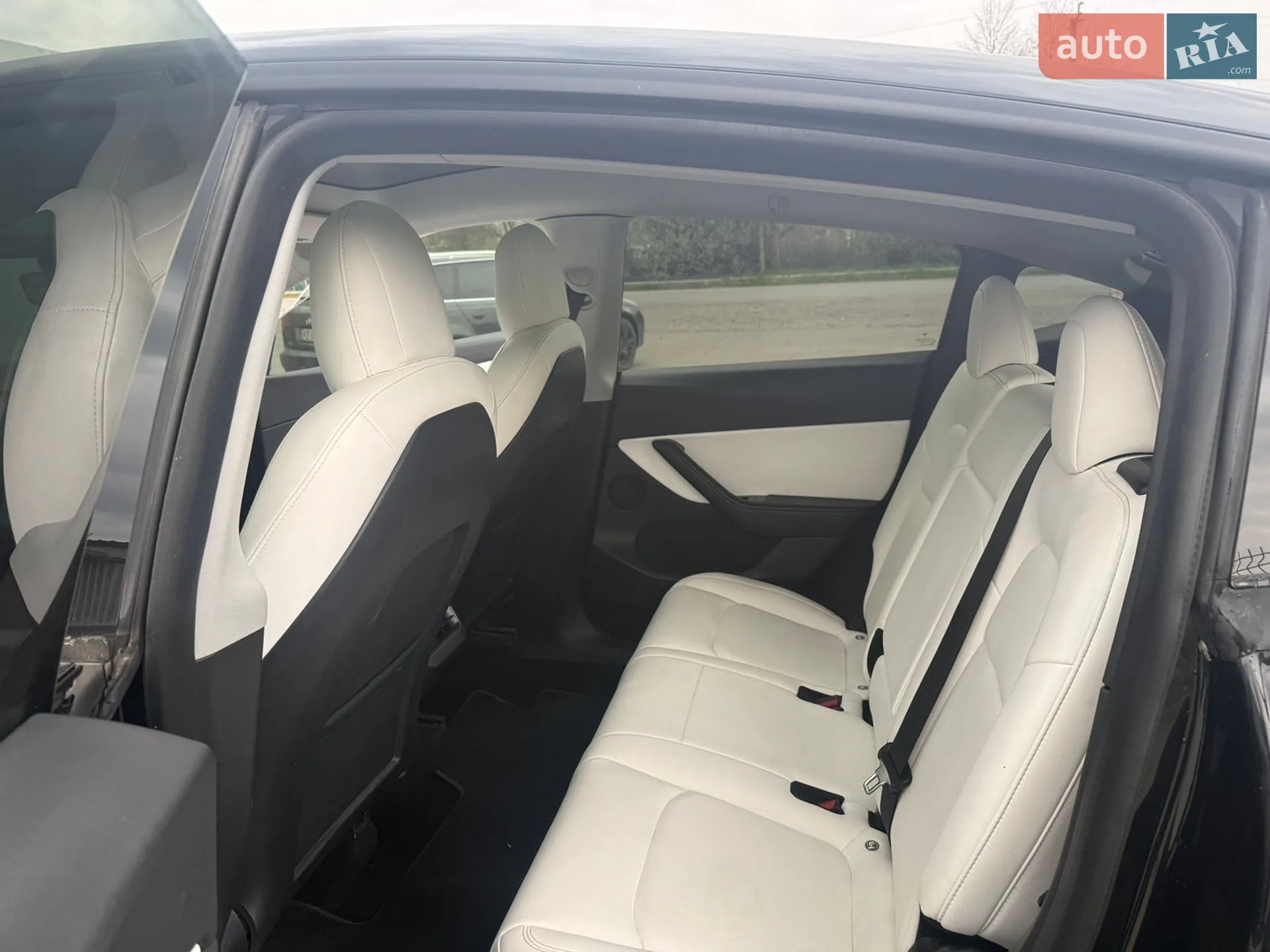 2021 Tesla Model Y - мініатюра 12