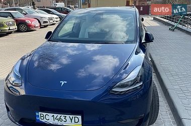 Внедорожник / Кроссовер Tesla Model Y 2023 в Львове