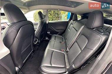 Позашляховик / Кросовер Tesla Model Y 2024 в Дніпрі