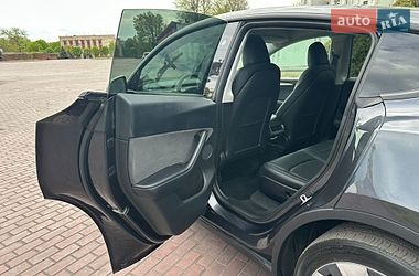 Позашляховик / Кросовер Tesla Model Y 2024 в Дніпрі