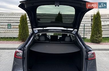 Внедорожник / Кроссовер Tesla Model Y 2023 в Стрые