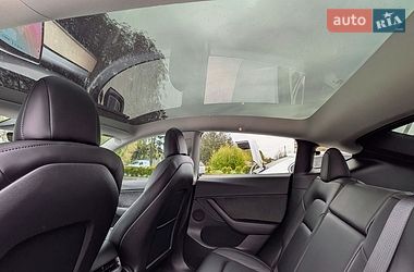Внедорожник / Кроссовер Tesla Model Y 2022 в Луцке