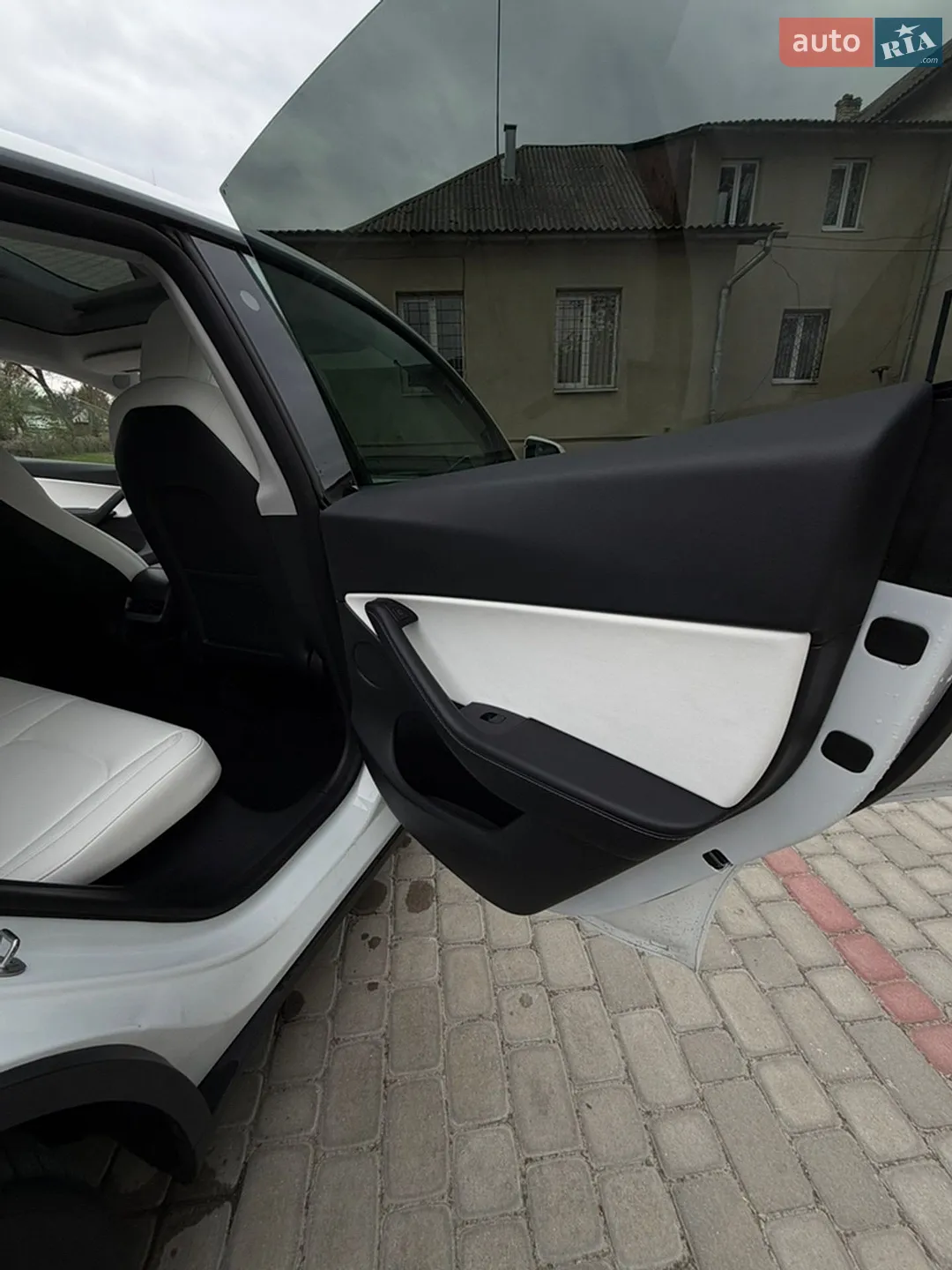 2021 Tesla Model Y - мініатюра 42