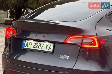 Внедорожник / Кроссовер Tesla Model Y 2024 в Запорожье