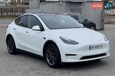 Внедорожник / Кроссовер Tesla Model Y 2024 в Запорожье