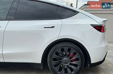Внедорожник / Кроссовер Tesla Model Y 2022 в Киеве