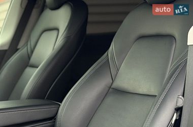 Внедорожник / Кроссовер Tesla Model Y 2022 в Киеве