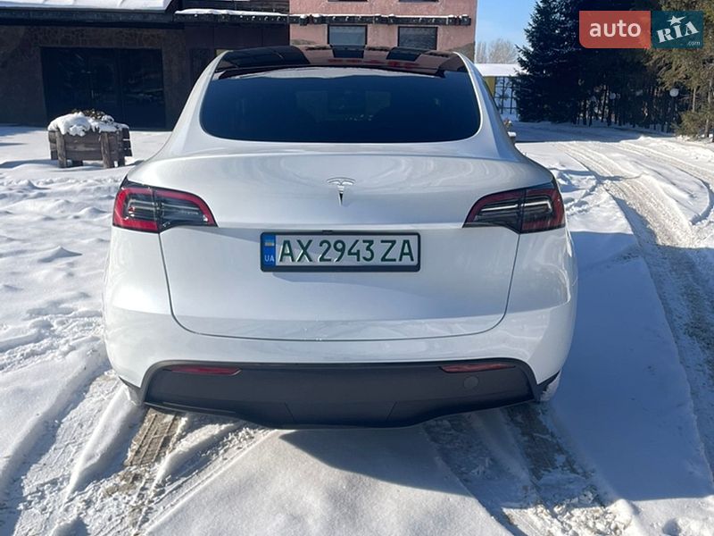 Внедорожник / Кроссовер Tesla Model Y 2023 в Харькове