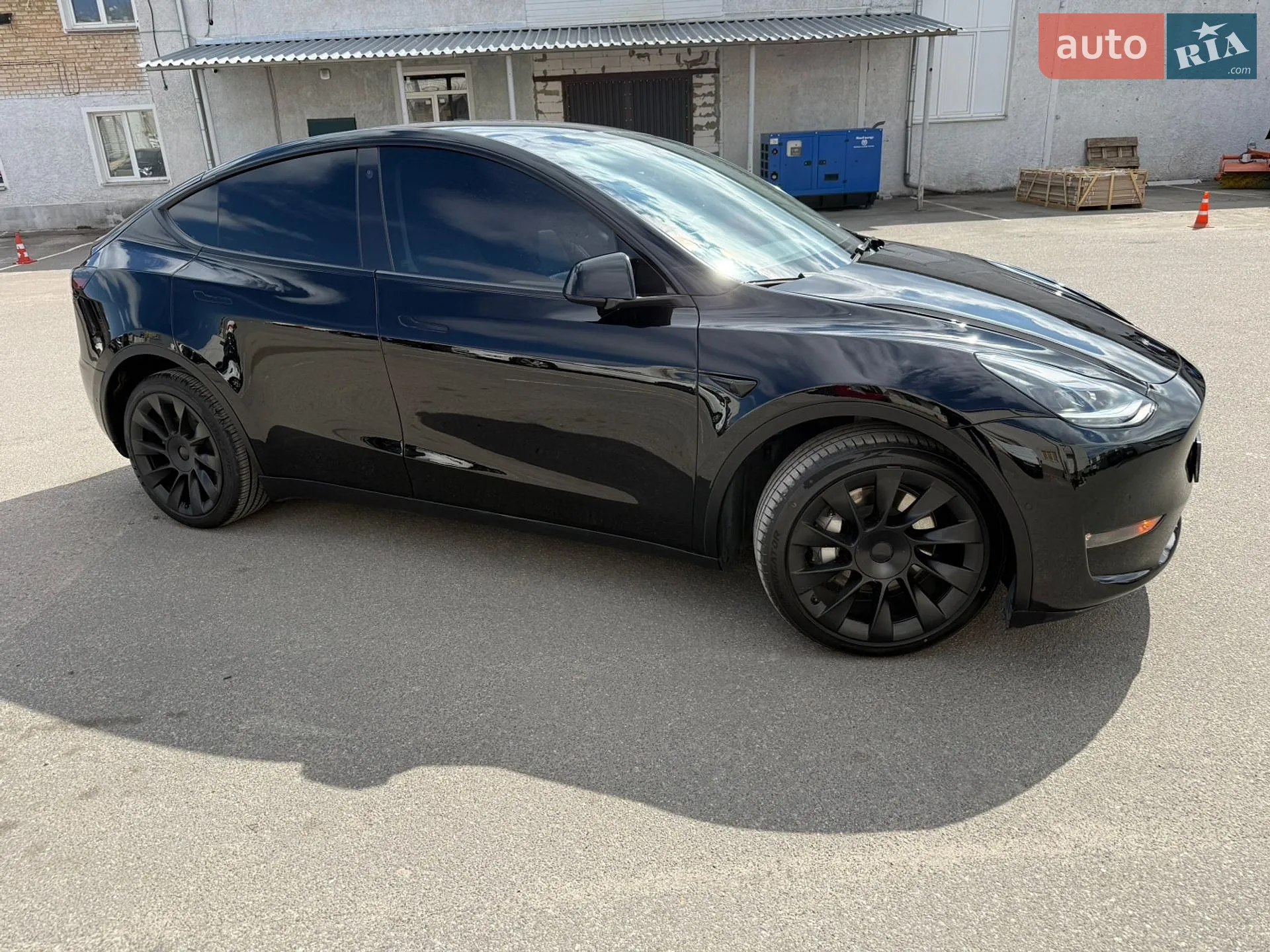 2022 Tesla Model Y - мініатюра 11