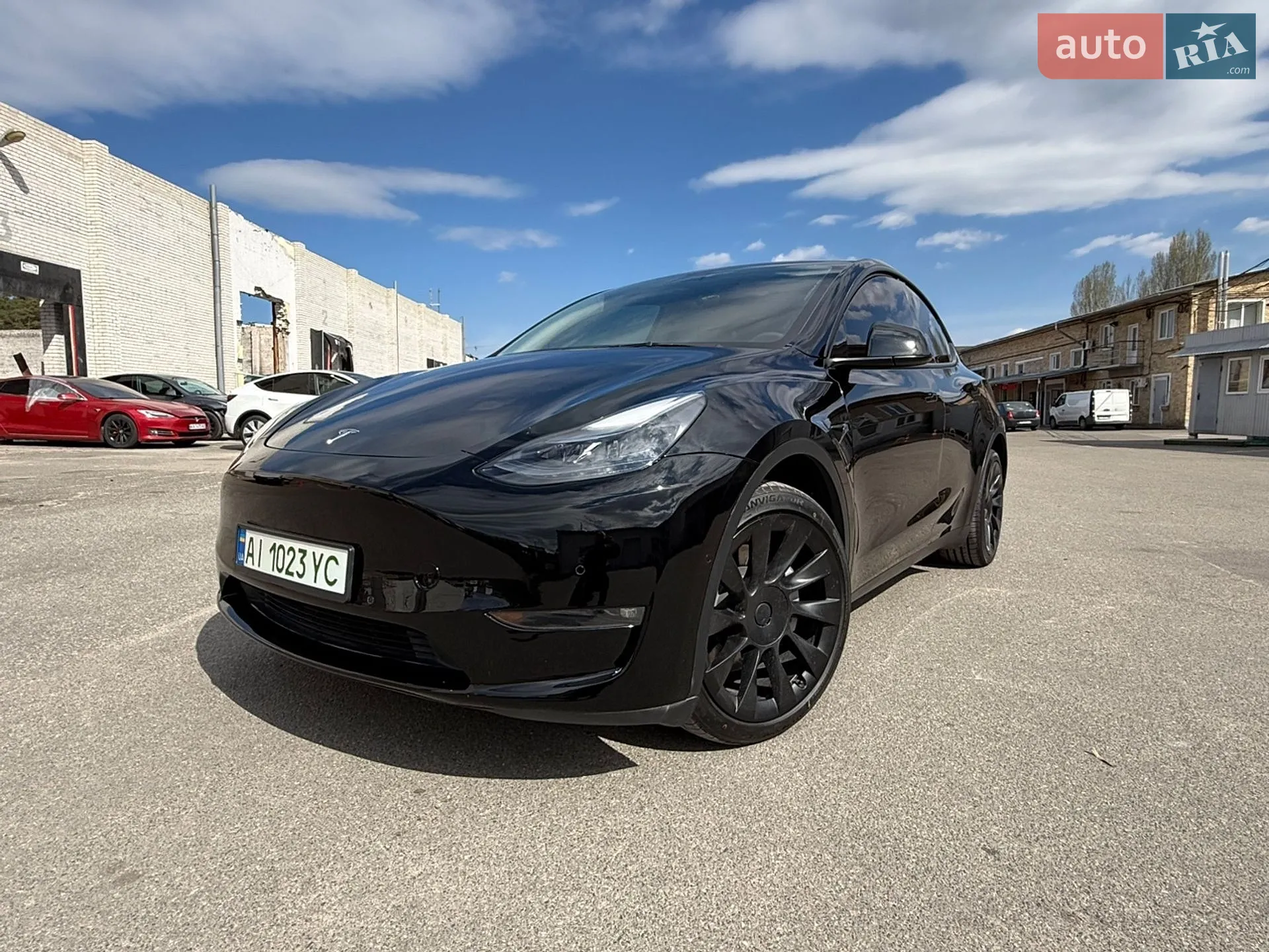 2022 Tesla Model Y - мініатюра 3