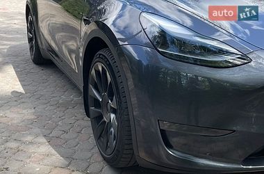 Внедорожник / Кроссовер Tesla Model Y 2023 в Дрогобыче